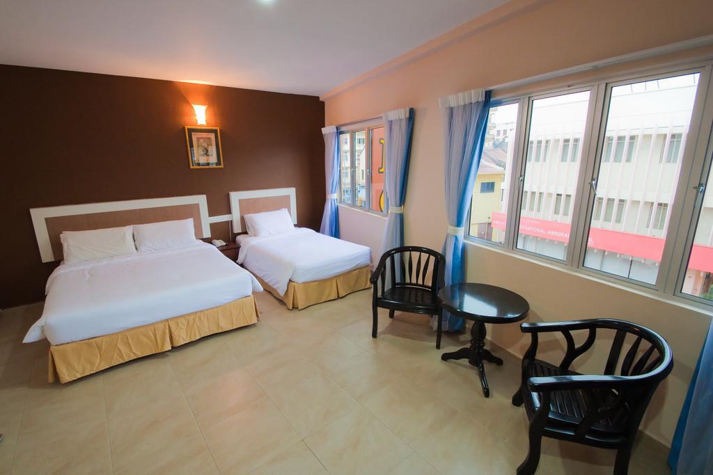 Ck Hotel Malacca Szoba fotó